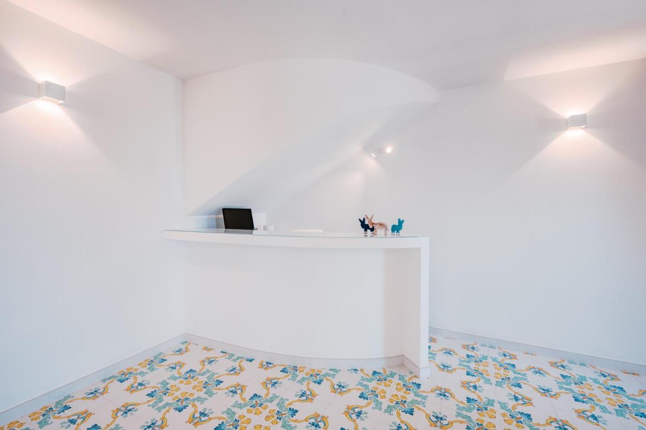 Beb Palazzo Mancini Bed & Breakfast Minori Exterior foto