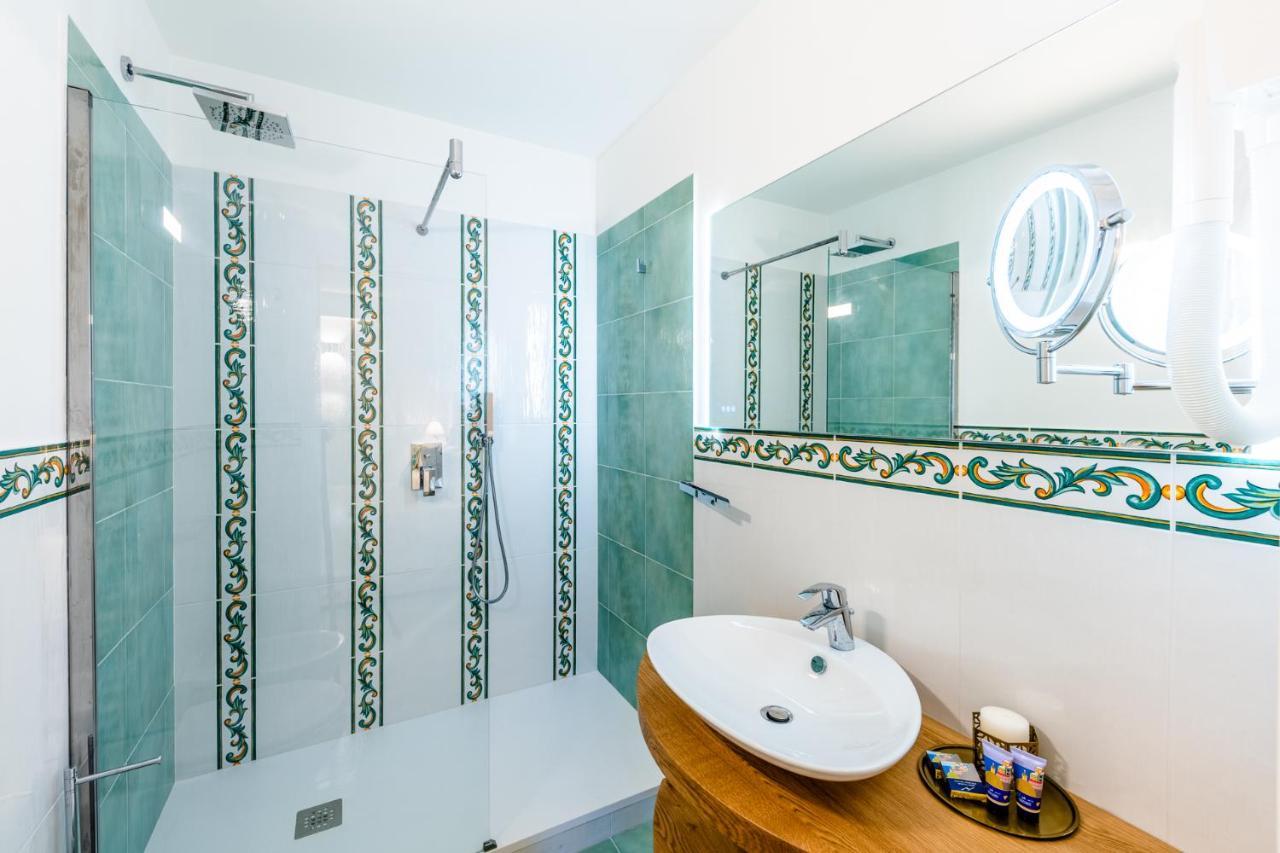 Beb Palazzo Mancini Bed & Breakfast Minori Exterior foto